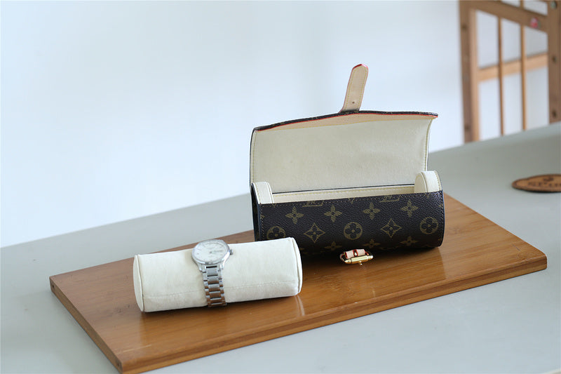 Fan Fashion Lu-Vi bags - 9368
