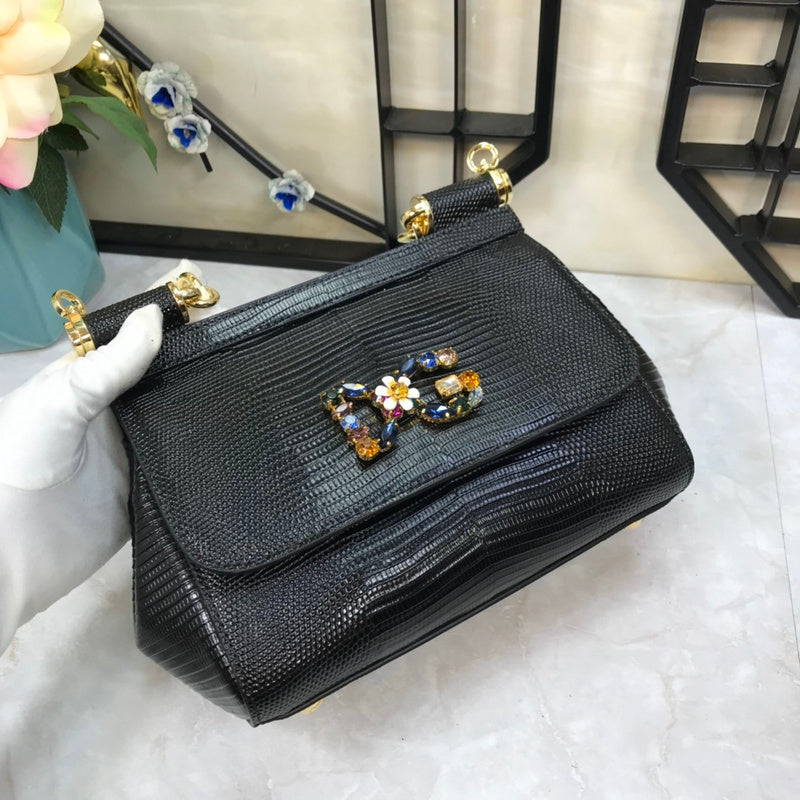 Amelia- DAG Bags - 011