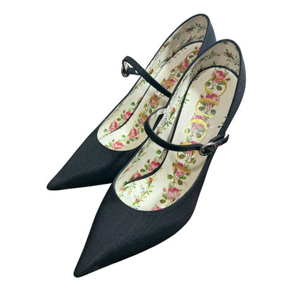 Gucci Mary Jane Pointed Toe Pumps