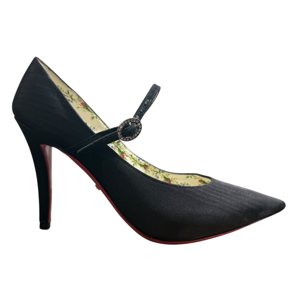Gucci Mary Jane Pointed Toe Pumps