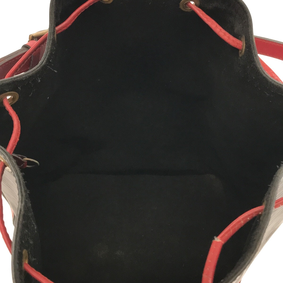 Louis Vuitton Noe Shoulder Bag Bicolor Leather