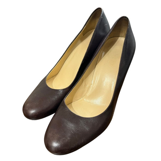 Gucci Leather Almond Toe Pumps