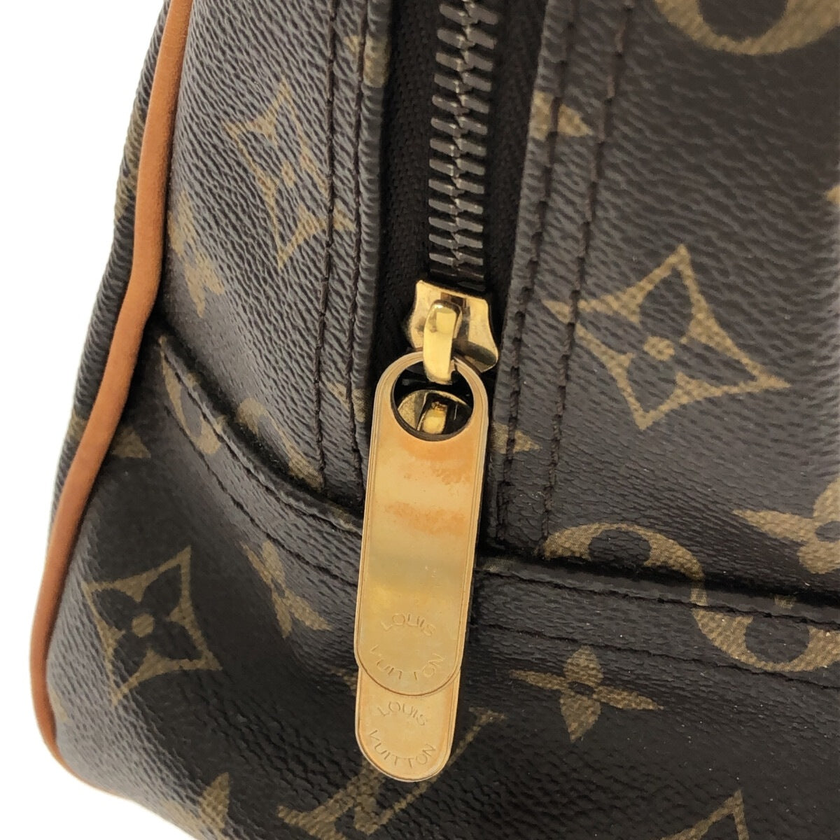 Louis Vuitton Manhattan GM Monogram Canvas  Handbag