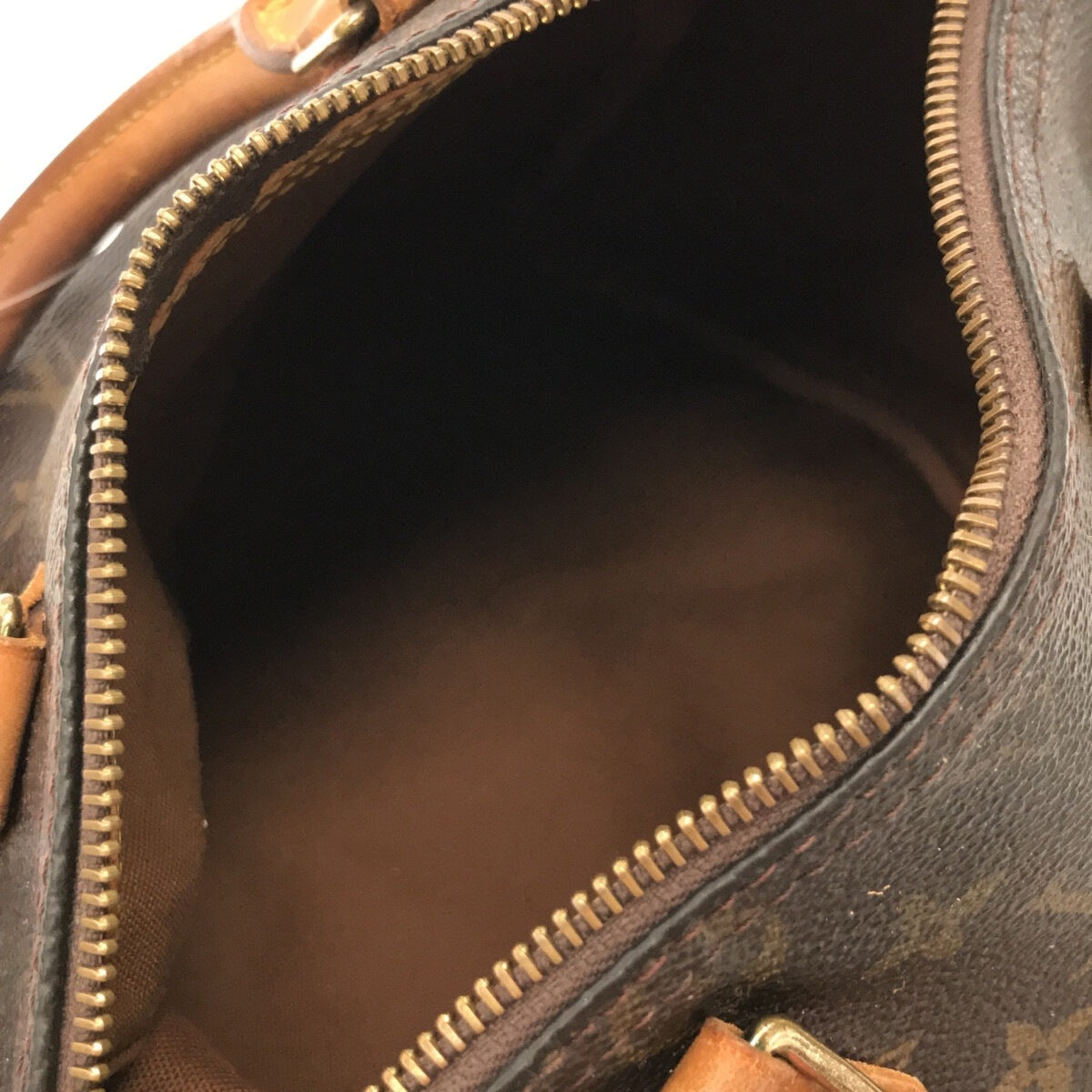 Louis Vuitton Speedy 25 Handbag Monogram Canvas