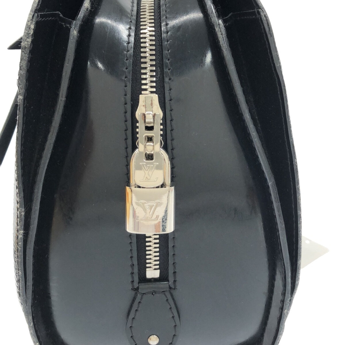 Louis Vuitton Pont Neuf PM  Glossy Epi Leather Handbag Noir