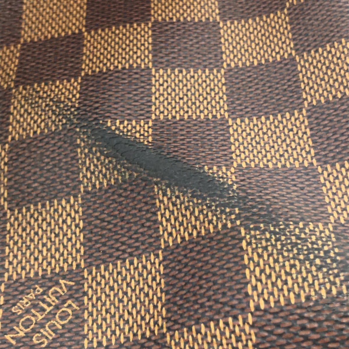 Louis Vuitton Ilovo MM Damier Cnvas Shoulder Bag