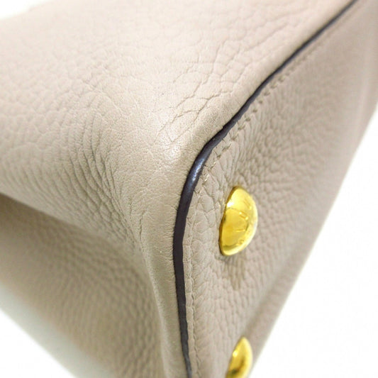 Louis Vuitton Capucines MM Taurillon Leather Handbag