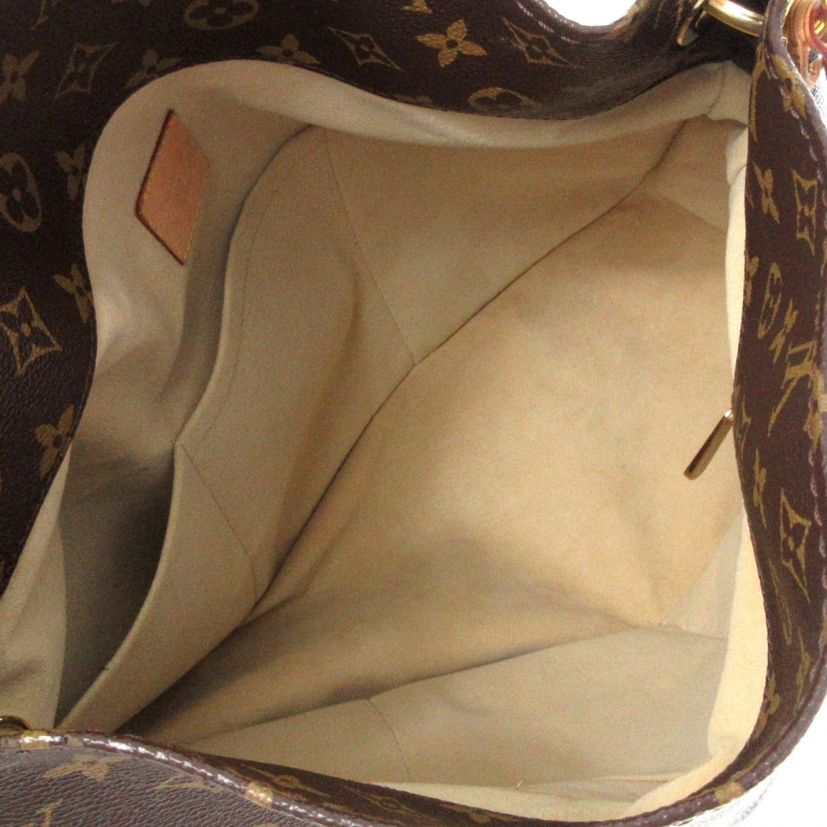 Louis Vuitton Artsy GM Monogram Canvas Handbag