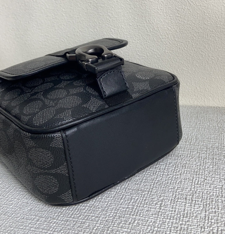 Amelia-i CAH Bags - 079