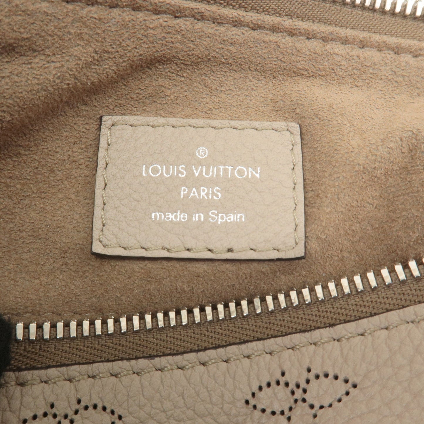 Louis Vuitton Monogram Mahina Beaubourg Hobo Shoulder Bag M56084