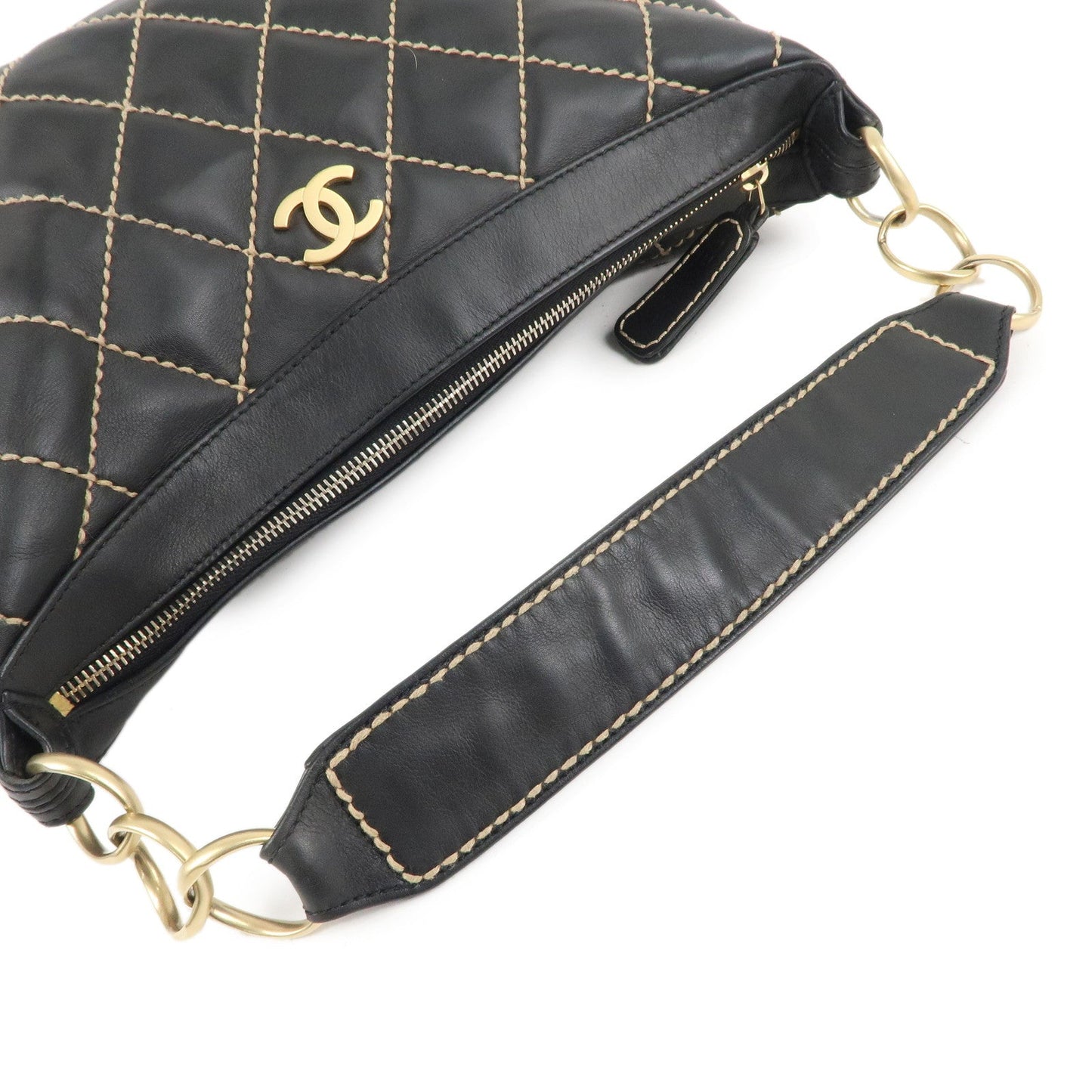 CHANEL Wild Stich Matelasse Lamb Skin Shoulder Bag Black A20663