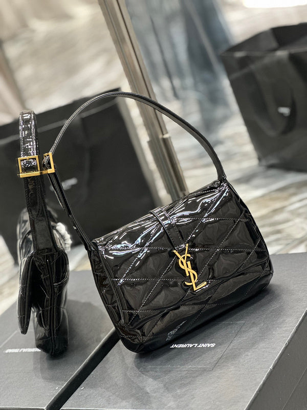 Amelia - YSL Bag - 3967