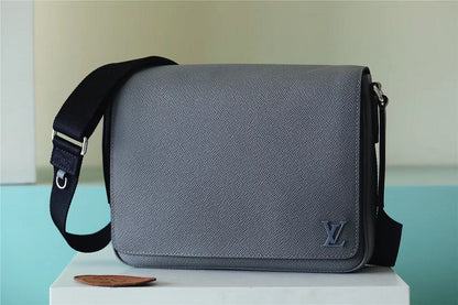Fan Fashion Lu-Vi bags - 10314