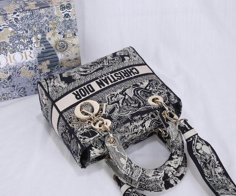 Amelia - DYOR   BAGS FOR WOMEN - FASHION LUXURY BAGS 364