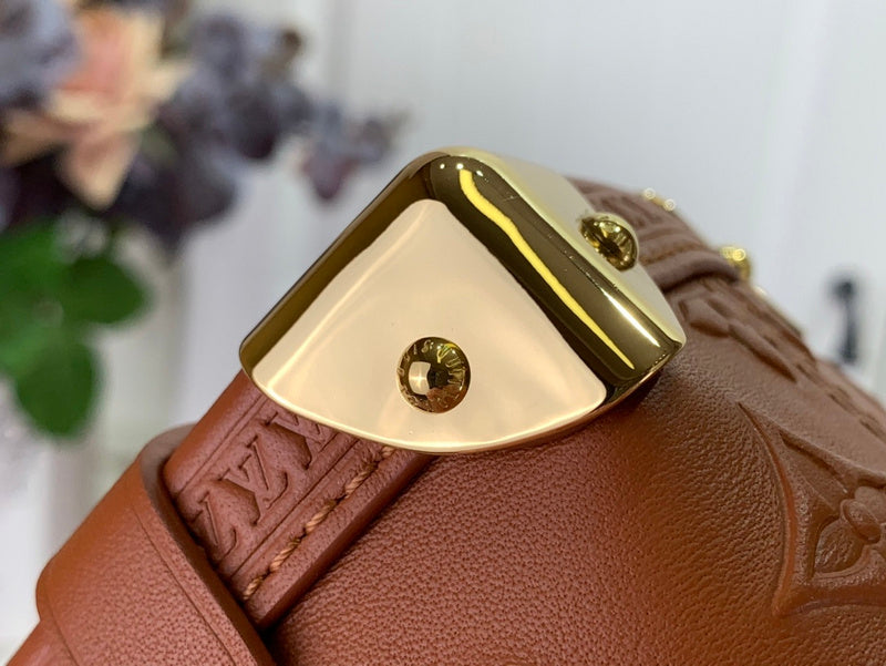 Fashion Lu-Vi bags - 2470
