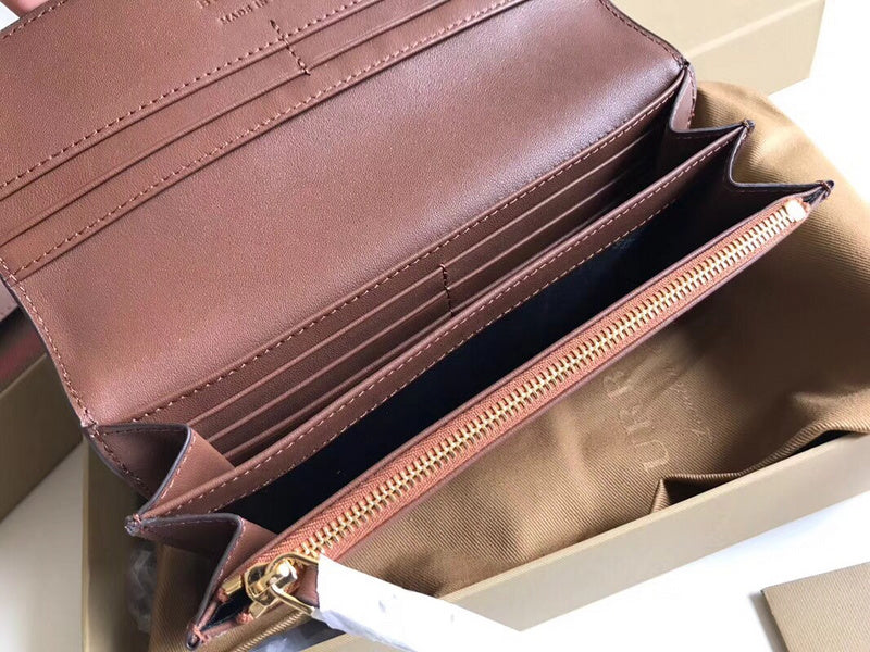 Burberry Bags - Bagsattire   588