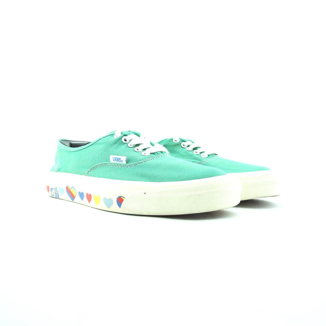 VANS AUTHENTIC
