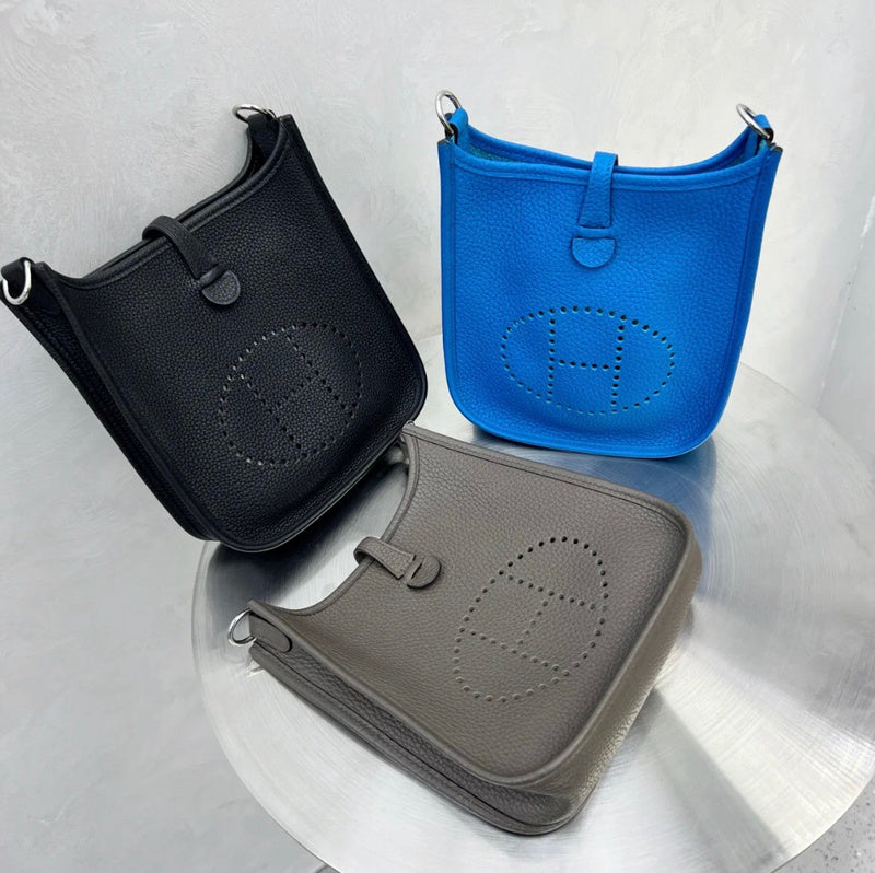 Amelia - HMS Bags - 1490