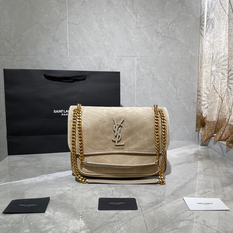 Amelia - YSL Bag - 4047