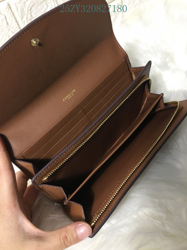 Amelia - CAH Wallet - 133