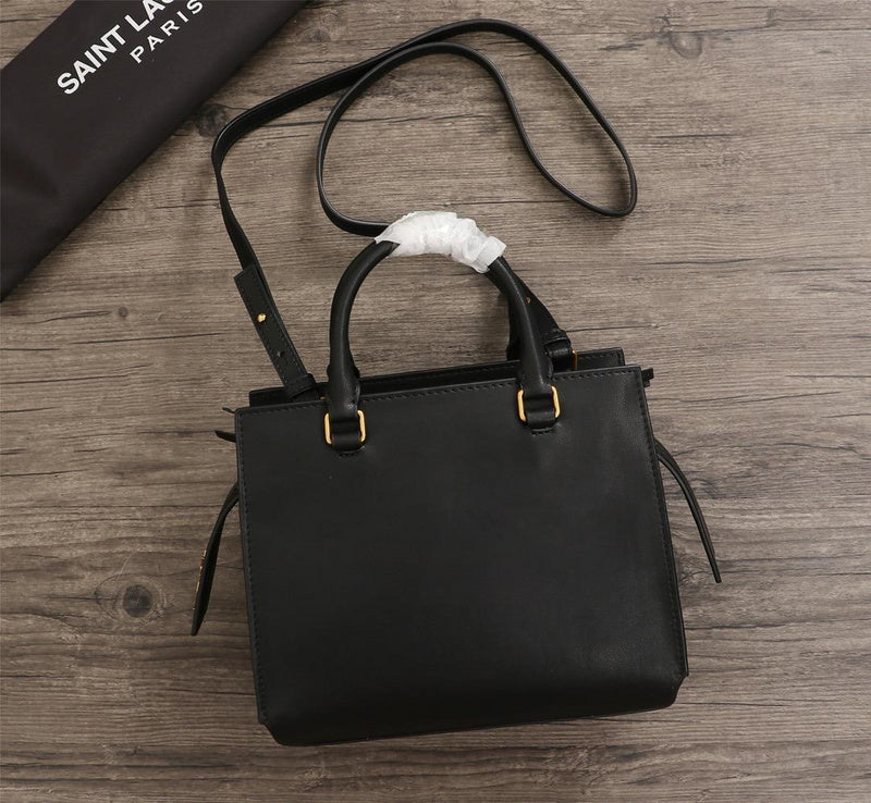 Amelia - YSL Bag - 2940