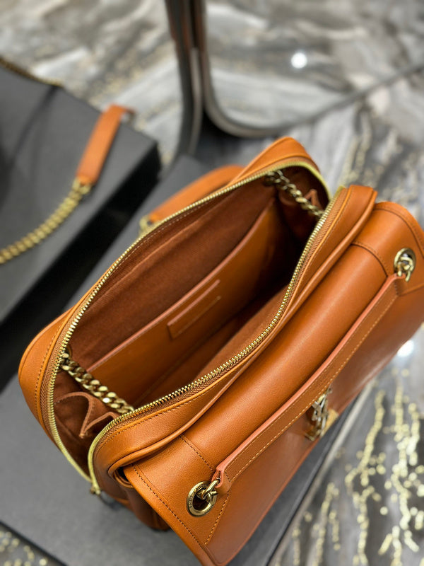 Amelia - YSL Bag - 3997