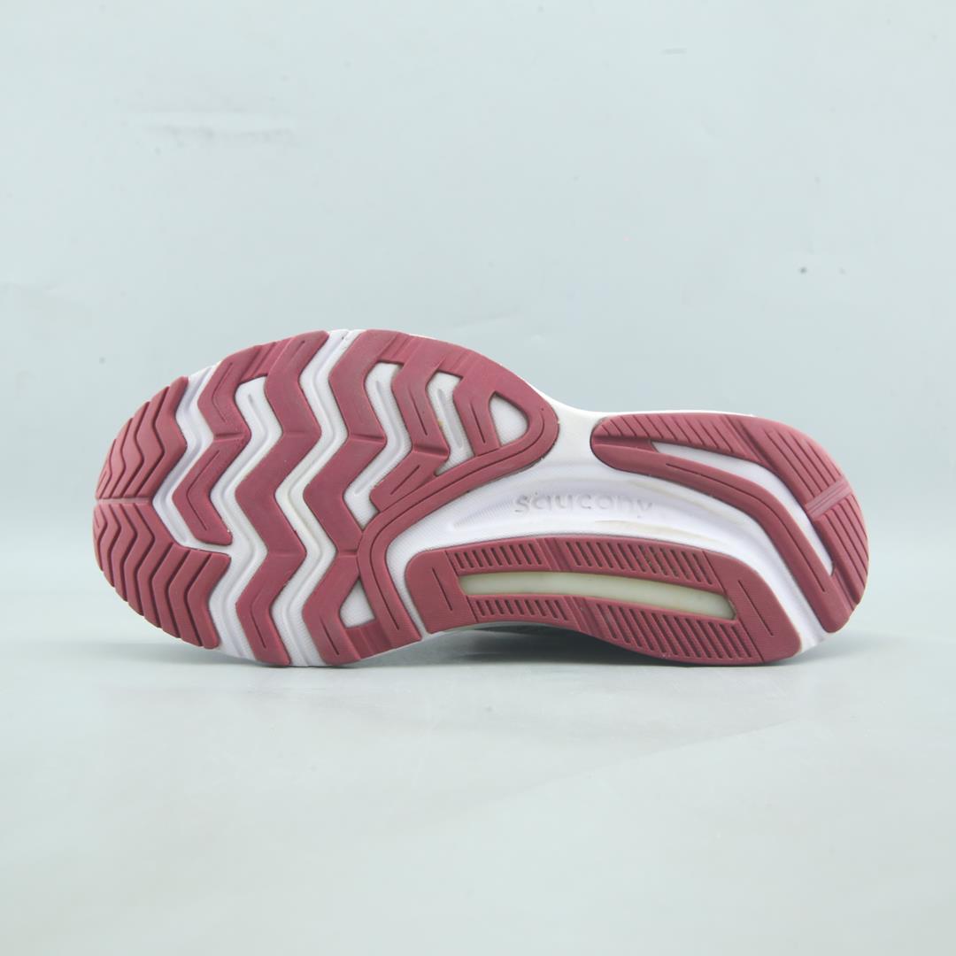 SAUCONY GUIDE 14