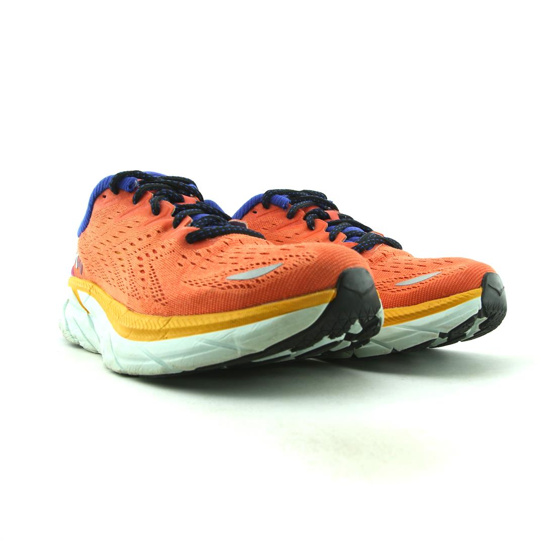 HOKA ONE ONE CLIFTON 8