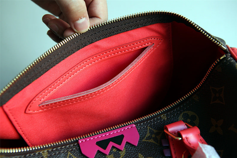 Fan Fashion Lu-Vi bags - 8183
