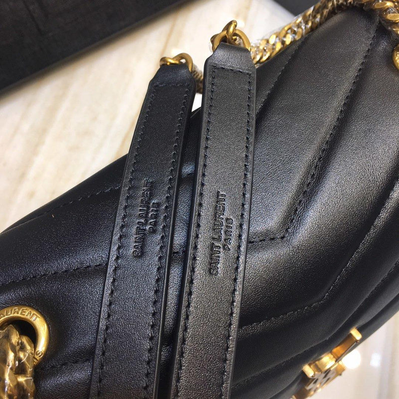 Amelia - YSL Bag - 2756