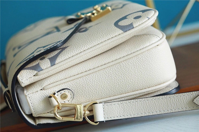 Amelia - LOV Lady Bags - 1082