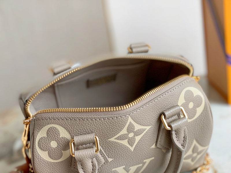 Amelia's Bag Gallery - LOV Bags - 726