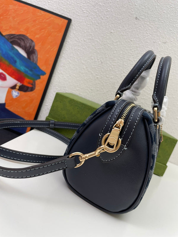 Amelia-i CAH Bags - 310
