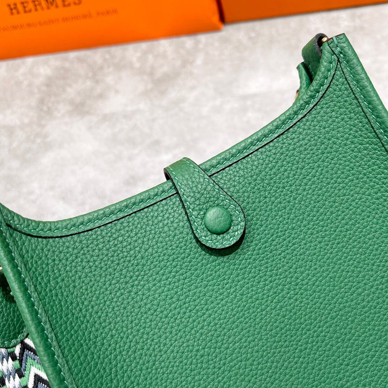 Amelia - HMS Bags - 1651
