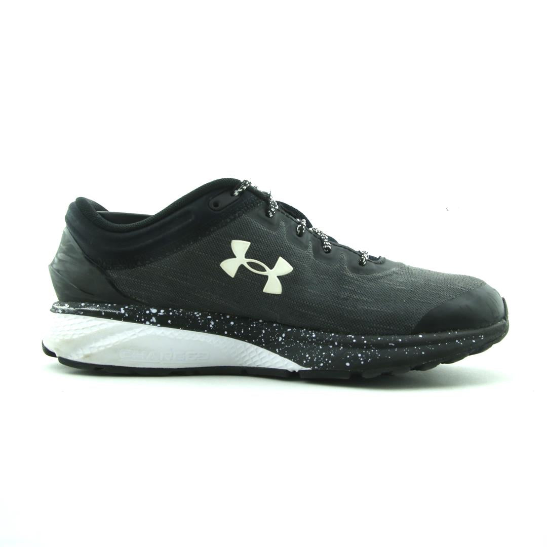 UNDER ARMOUR UA CHARGED ESCAPE 3