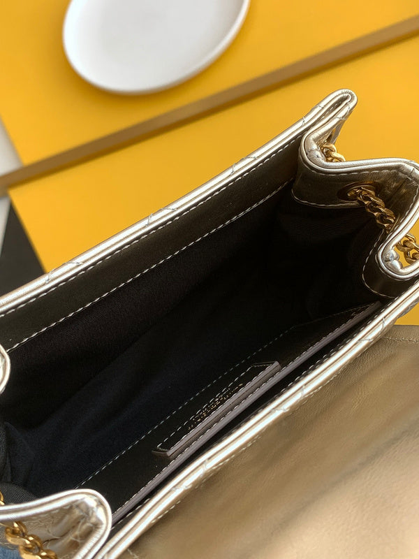 Amelia - YSL Bag - 4176