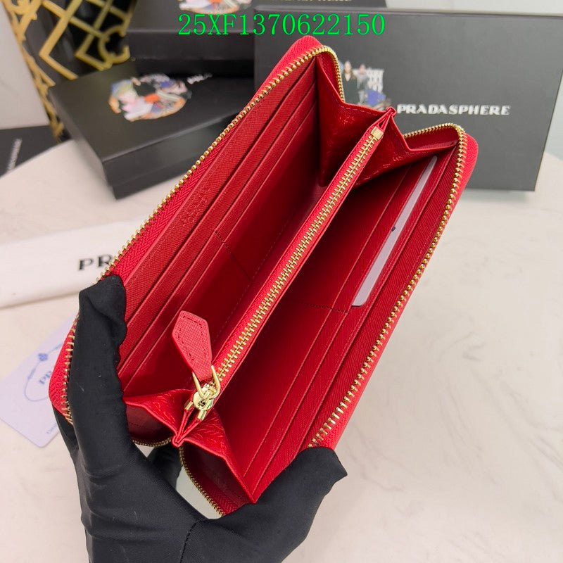 Amelia - PD Wallet - 178