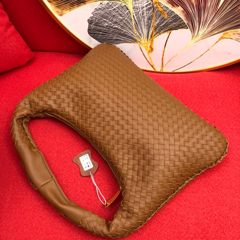 B-VENETA STYLISH HANBAGS FOR WOMEN - - 239