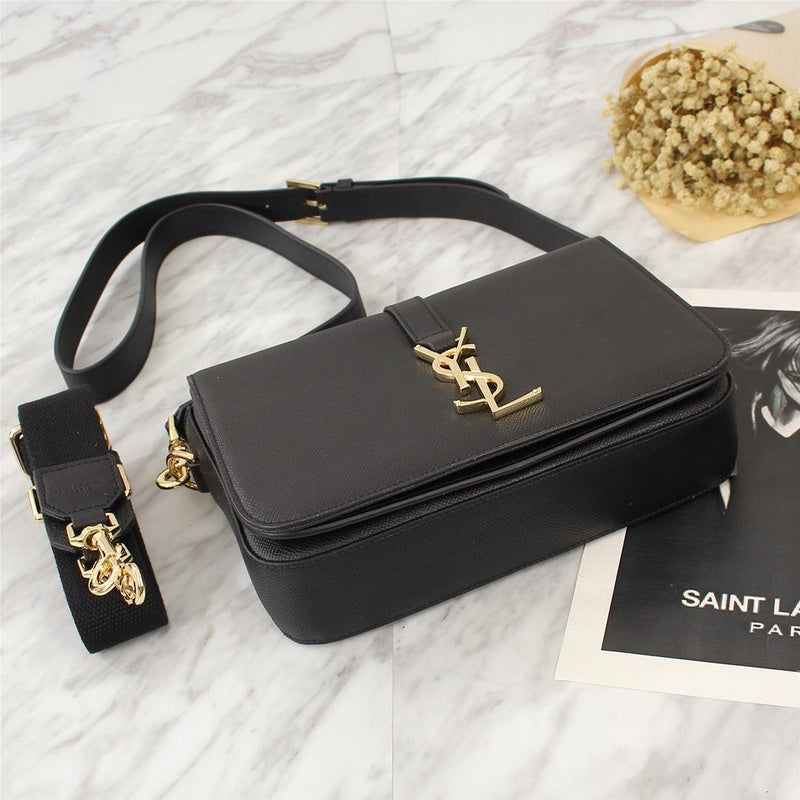 Amelia - YSL Bag - 2632