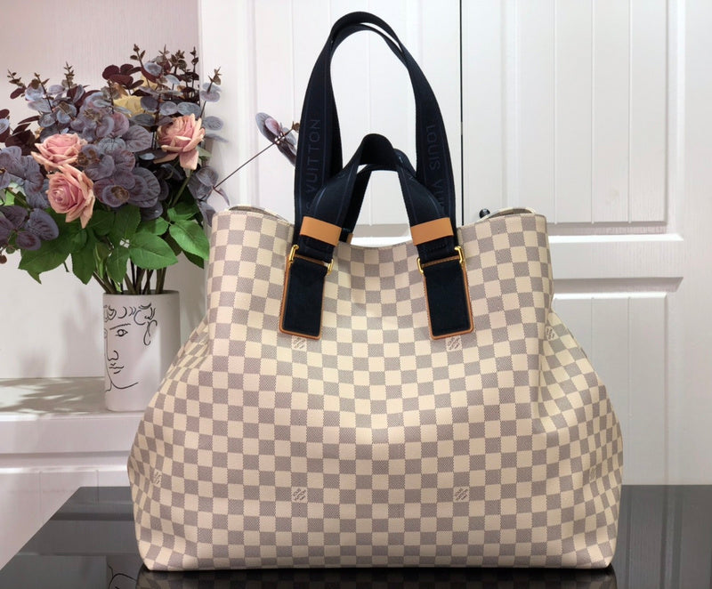 Fan Fashion Lu-Vi bags - 17361