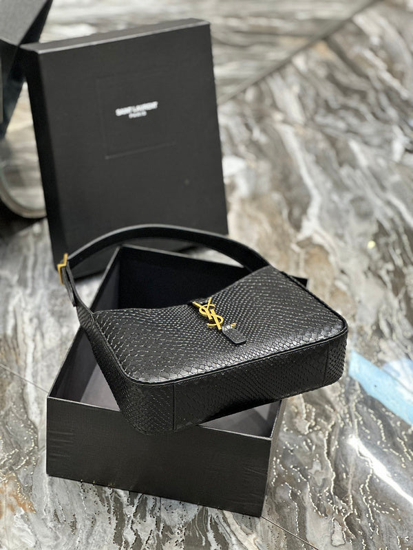 Amelia - YSL Bag - 2493