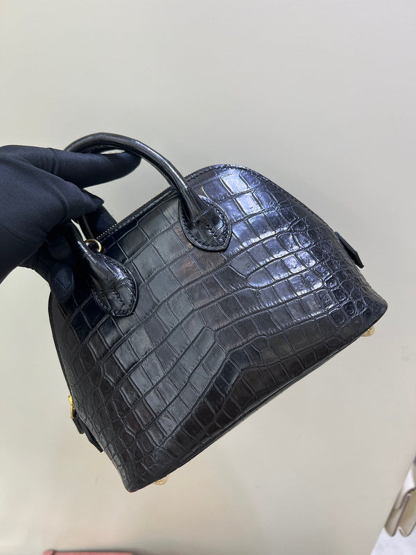 Amelia - HMS Bags - 1677
