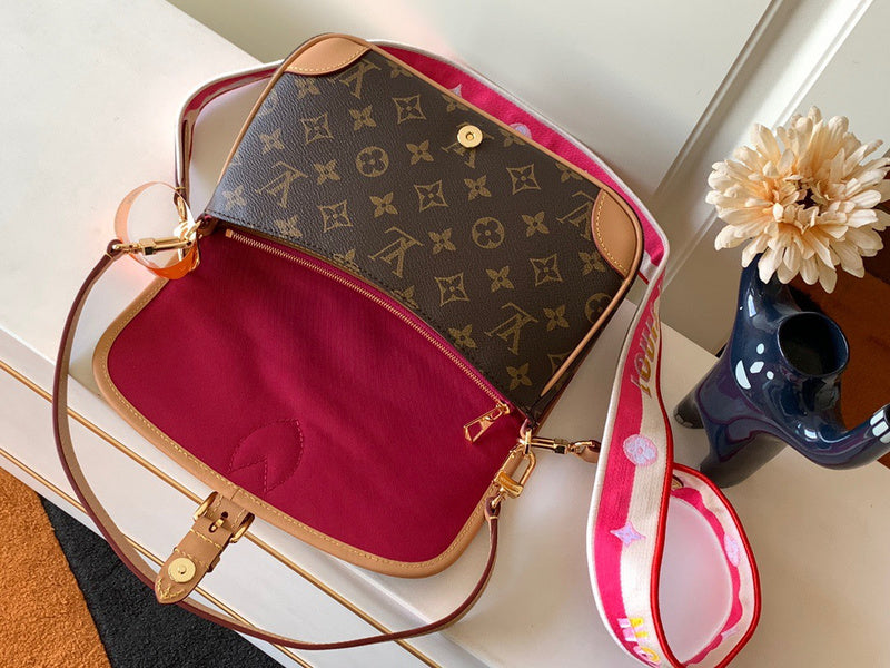 Amelia's Bag Gallery - LOV Bags - 860