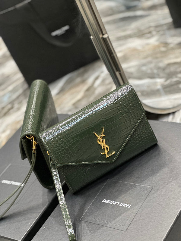 Amelia - YSL Bag - 3955