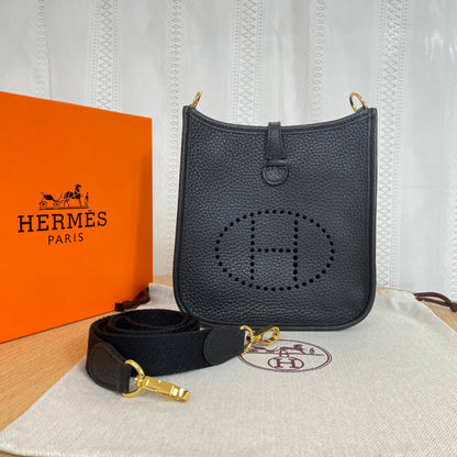 Amelia- HMS Bags - 945
