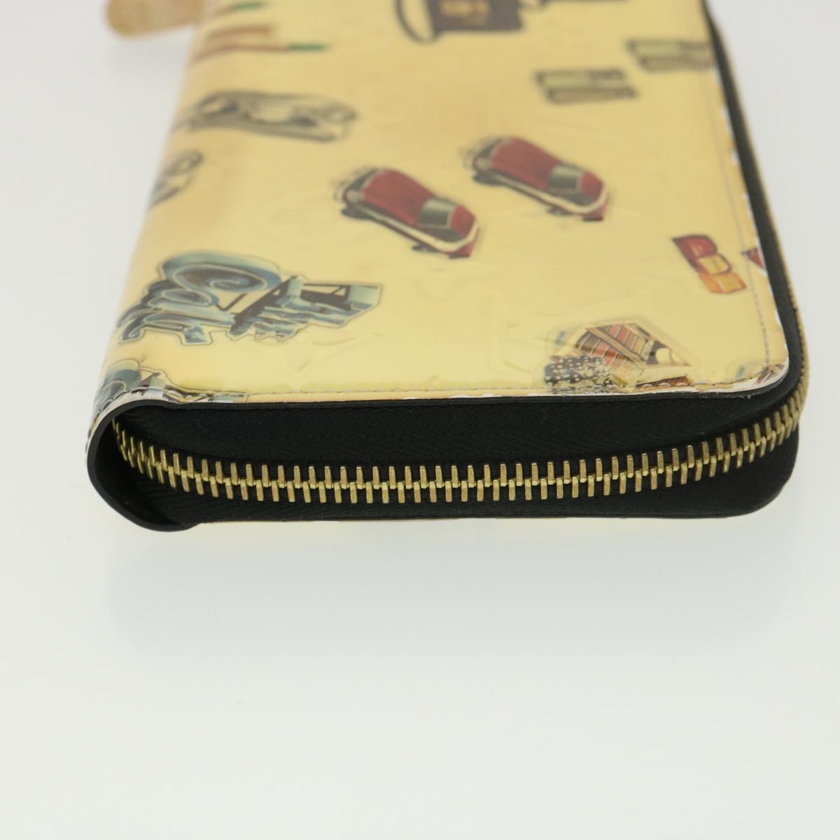 LOUIS VUITTON Vernis Nicolas Ghesquire Zippy Wallet White M50370 LV Auth 39244