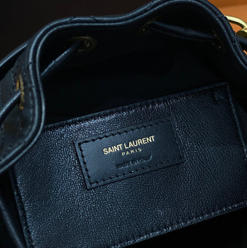 Amelia - YSL Bag - 2055