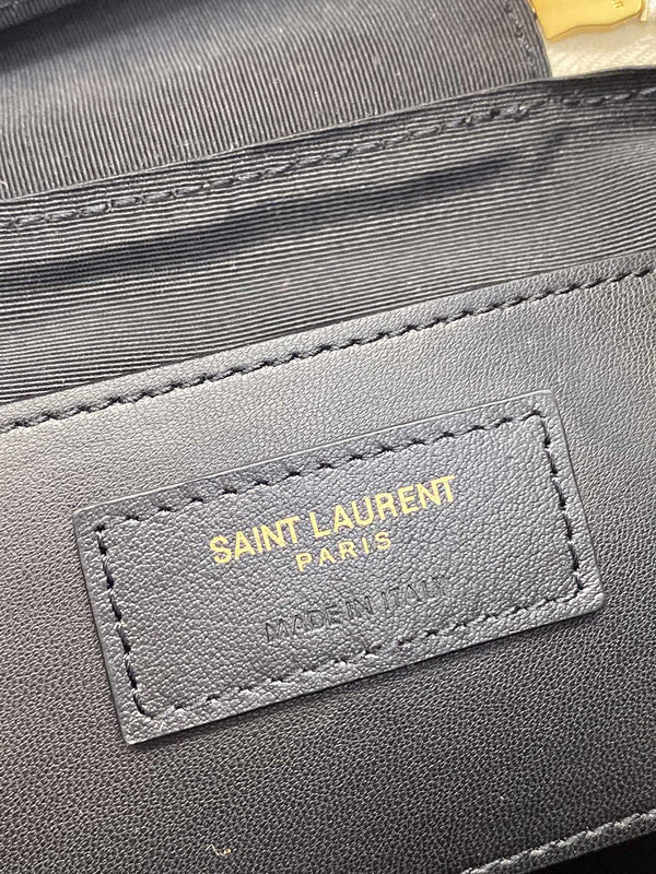 Amelia - YSL Bag - 2132