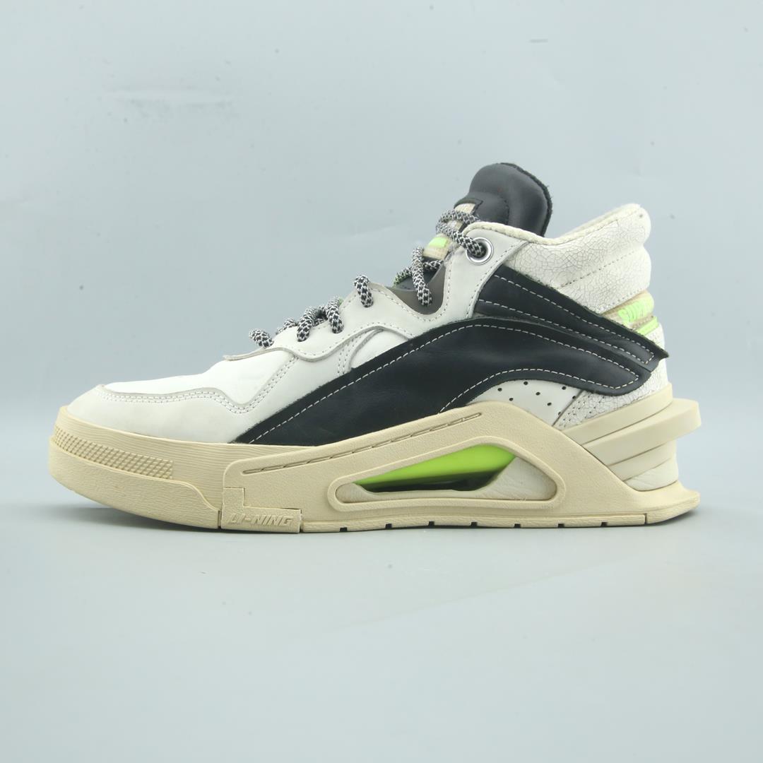 LI-NING WEIWU PREMIUM MID