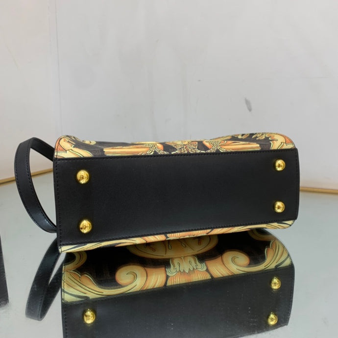 Amelia's Bag Gallery - VAR Bags - 221